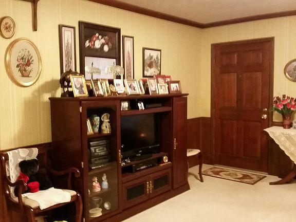 5th image of 2513 Meadowbrook Way