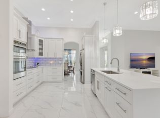 1958 SW Del Rio Blvd, Port Saint Lucie, FL 34953