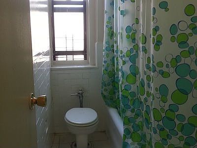 3rd image of 209 Sullivan Pl APT B4