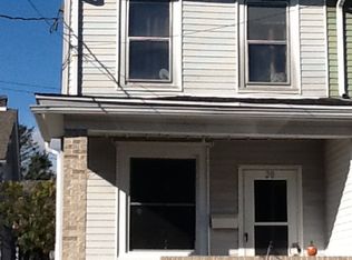 20 W Amidon St, Summit Hill, PA 18250