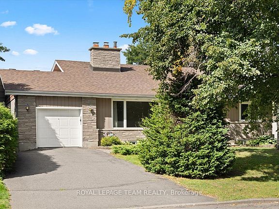 2nd image of 2000 Norway Cres