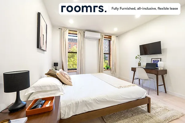 Bedroom, photo 7