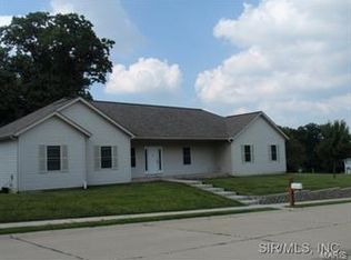 238 W Woodland W, Valmeyer, IL 62295