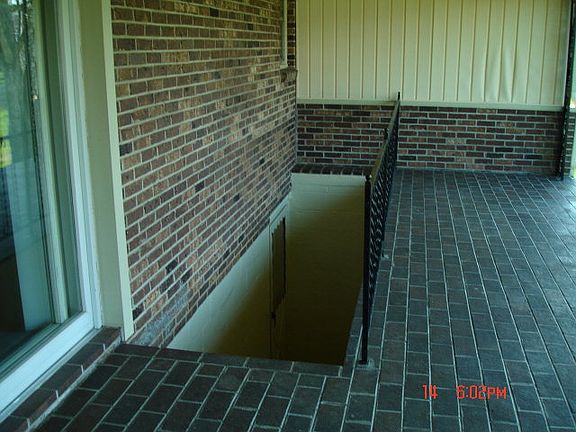 5th image of 873 Falcon Dr