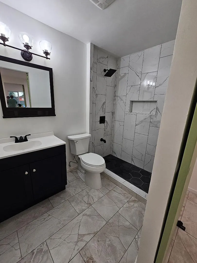 8375 W Madison St — Photo 4