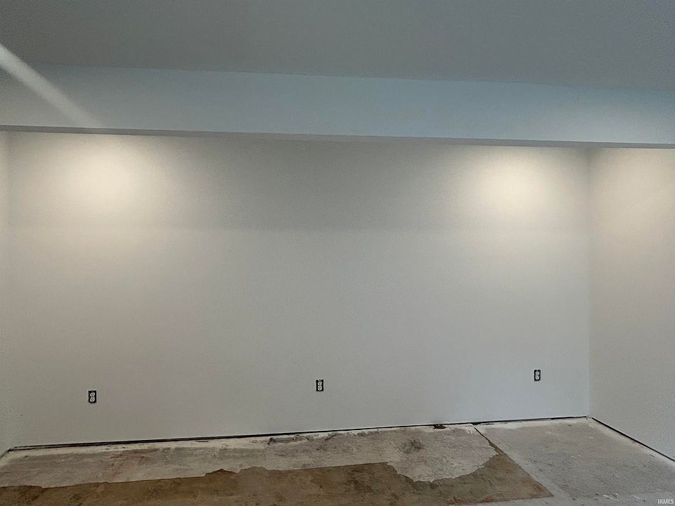 2nd image of 3062 Grove St