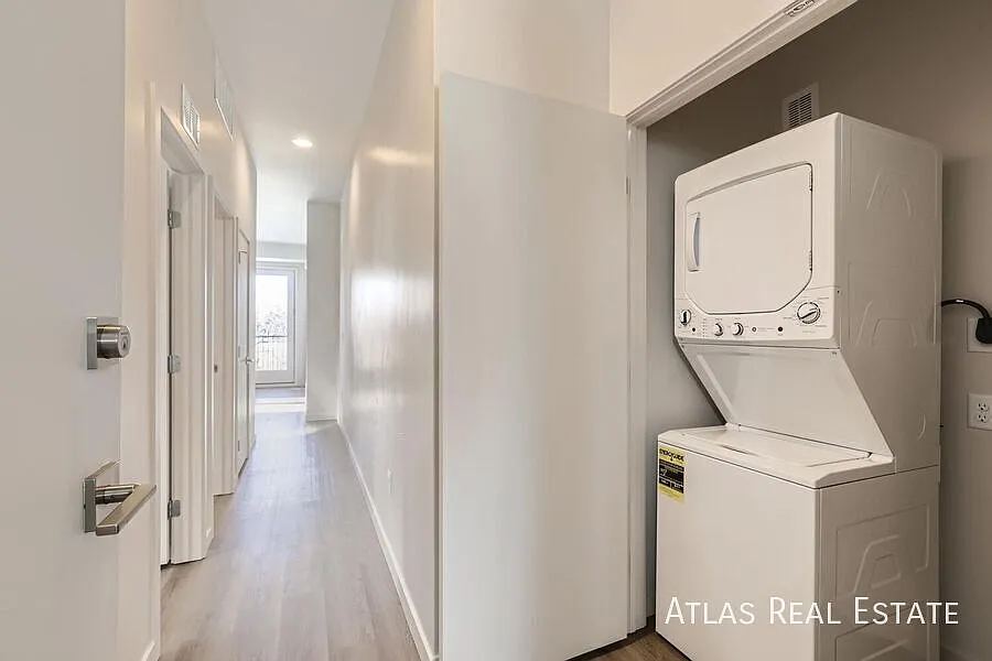 One Month Free Modern Living At 3830 N Olive Street Updated Apartments With Comfort & Convenience — Photo 3