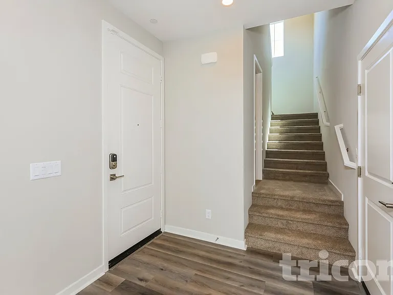 31544 Hans Dr — Photo 4