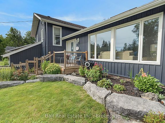4th image of 118 Echo Bay Rd E