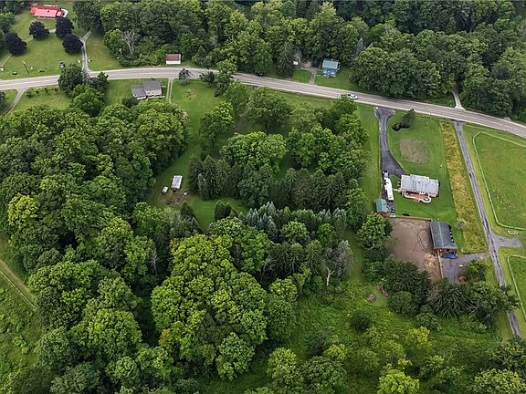 2nd image of 8415 Sisson Hwy