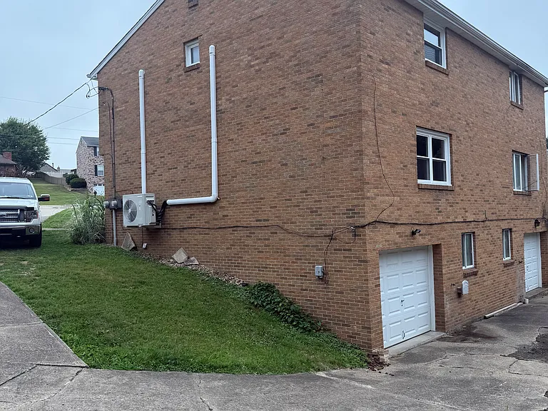 35 Sunnycrest Dr — Photo 19