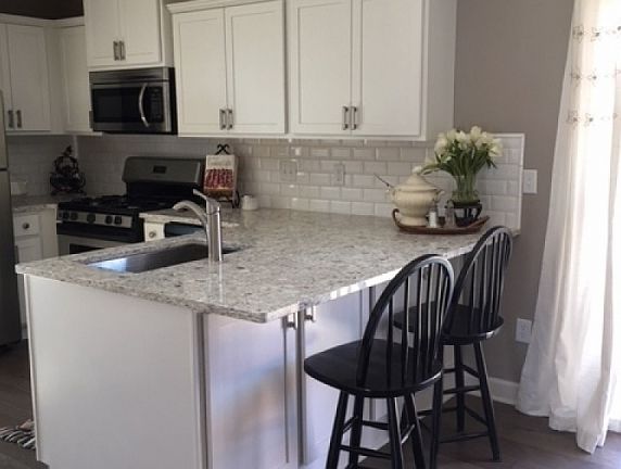 3rd image of 2237 Heather Ln