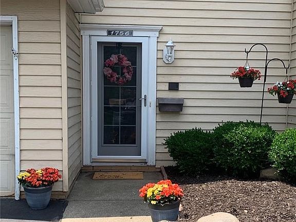 2nd image of 1756 Walnut Ln #28