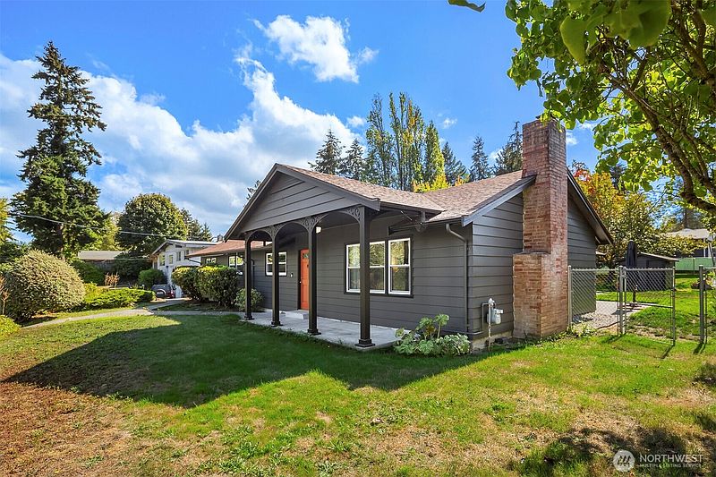 2nd image of 635 SW 130th Street