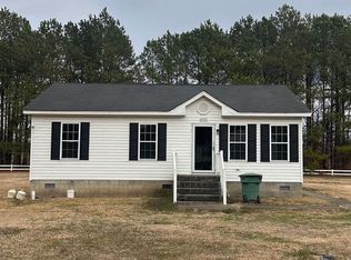 2311 Hope Farm Dr, Tarboro, NC 27886