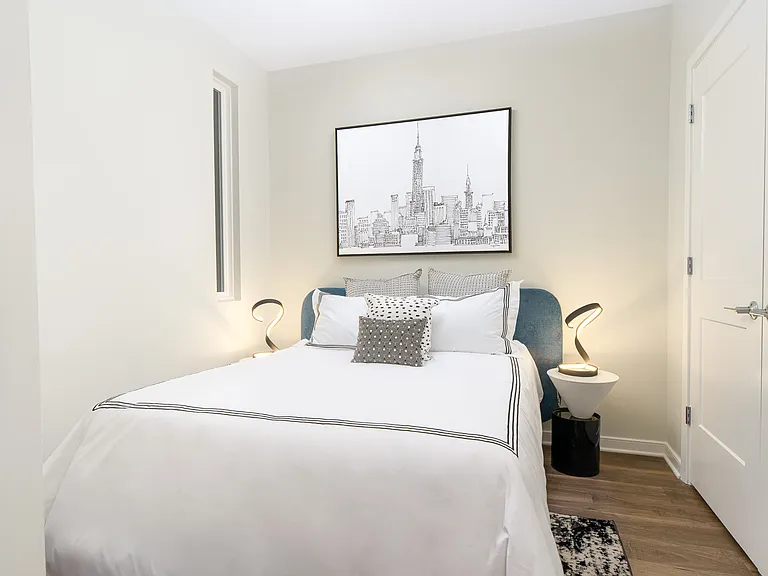 Rosera Wesmont — Photo 63