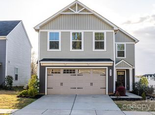 4013 Bowline Dr, Charlotte, NC 28269