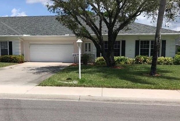 1st image of 1239 Medinah Dr