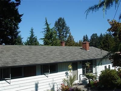 5th image of 5723 203rd St SW