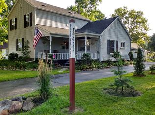 620 N Main St, Chelsea, MI 48118