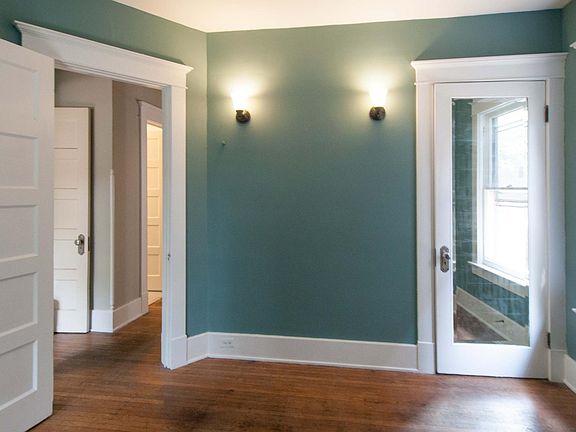3rd image of 156 Claremont Ave