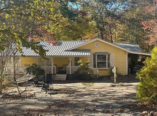 33 Pelohi Cove Rd, Bryson City, NC 28713