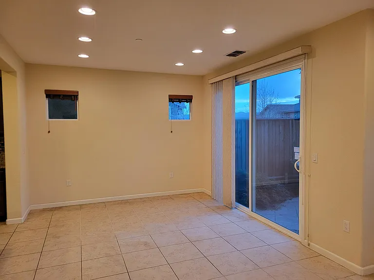4506 Amati Pl — Photo 4