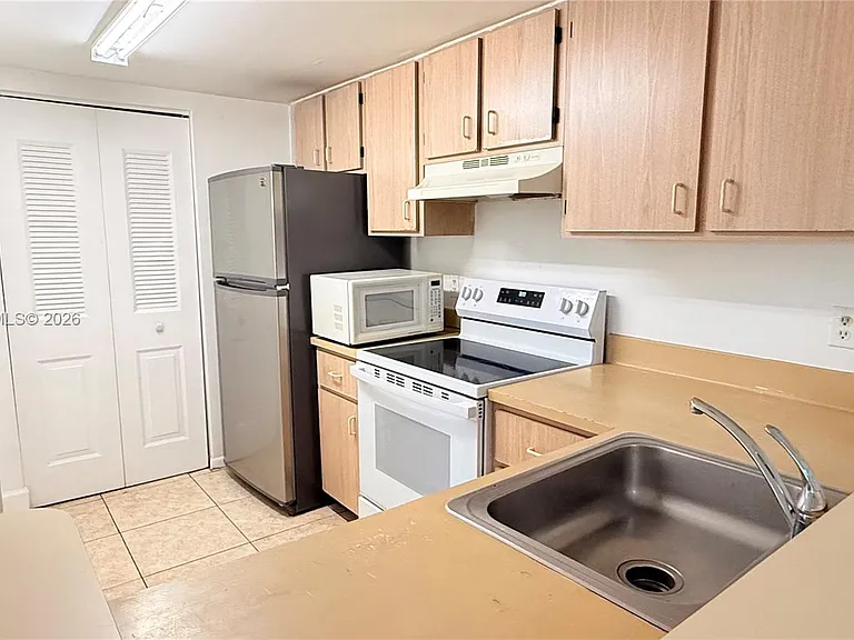 10709 Cleary Blvd #307 — Photo 17