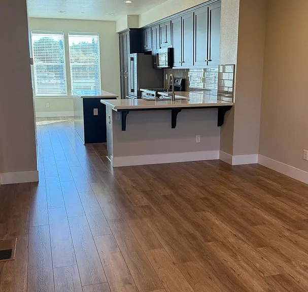 425 Kylie Ln — Photo 12