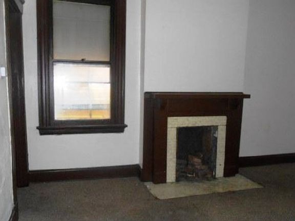 4th image of 3530 Beldare Ave