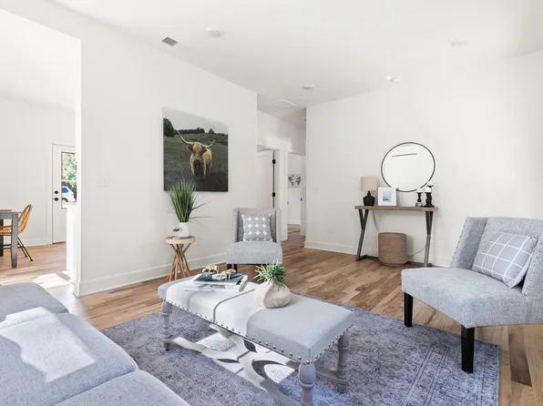 1035 W Murray Ave, Durham, NC 27704