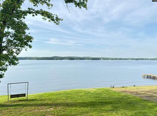 37 Suede Ln, Ridgeway, SC 29130