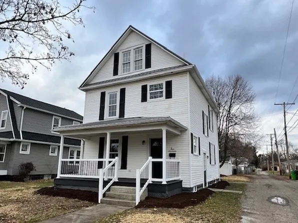 417 N Crater Ave, Dover, OH 44622