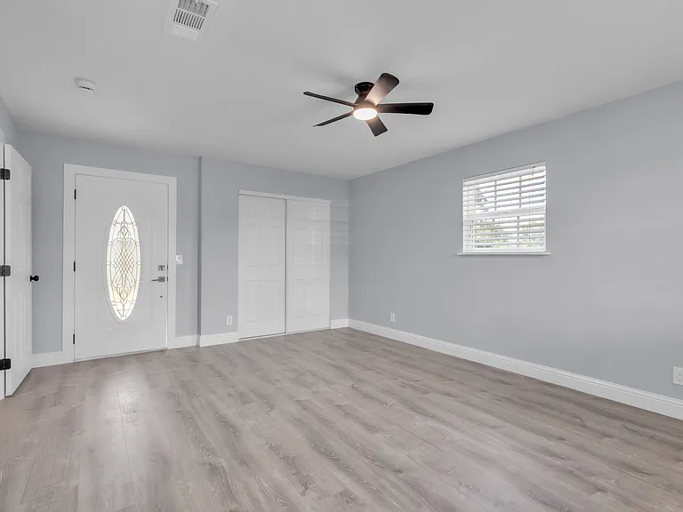 517 Rimmer Ave — Photo 23