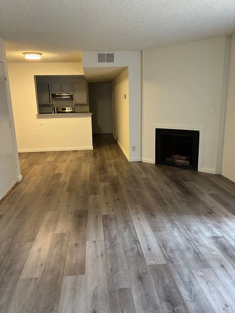 125 - Cedar Regency — Photo 1