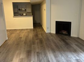 125 - Cedar Regency
