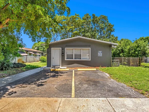 746 SW 4th Street, Dania Beach, FL 33004