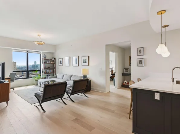 100 3rd Ave S Unit 1001, Minneapolis, MN 55401