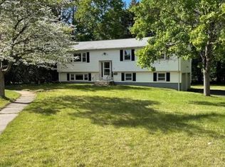 12 Jeanette Dr, Plainville, CT 06062