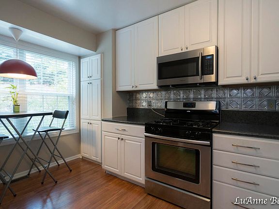 5th image of 4271 Sawkaw Dr NE #30