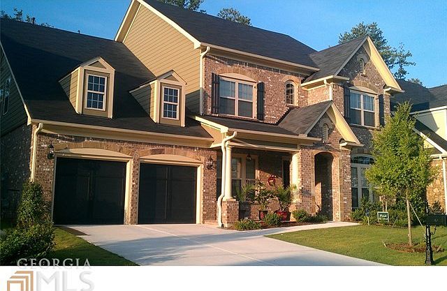1st image of 3565 Old Maple Dr