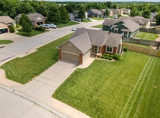2231 E Surrey Ln, Derby, KS 67037