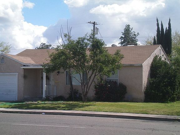 2nd image of 4022 E Clinton Ave