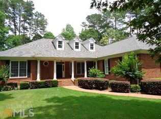 1080 Parrotts Cove Rd, Greensboro, GA 30642