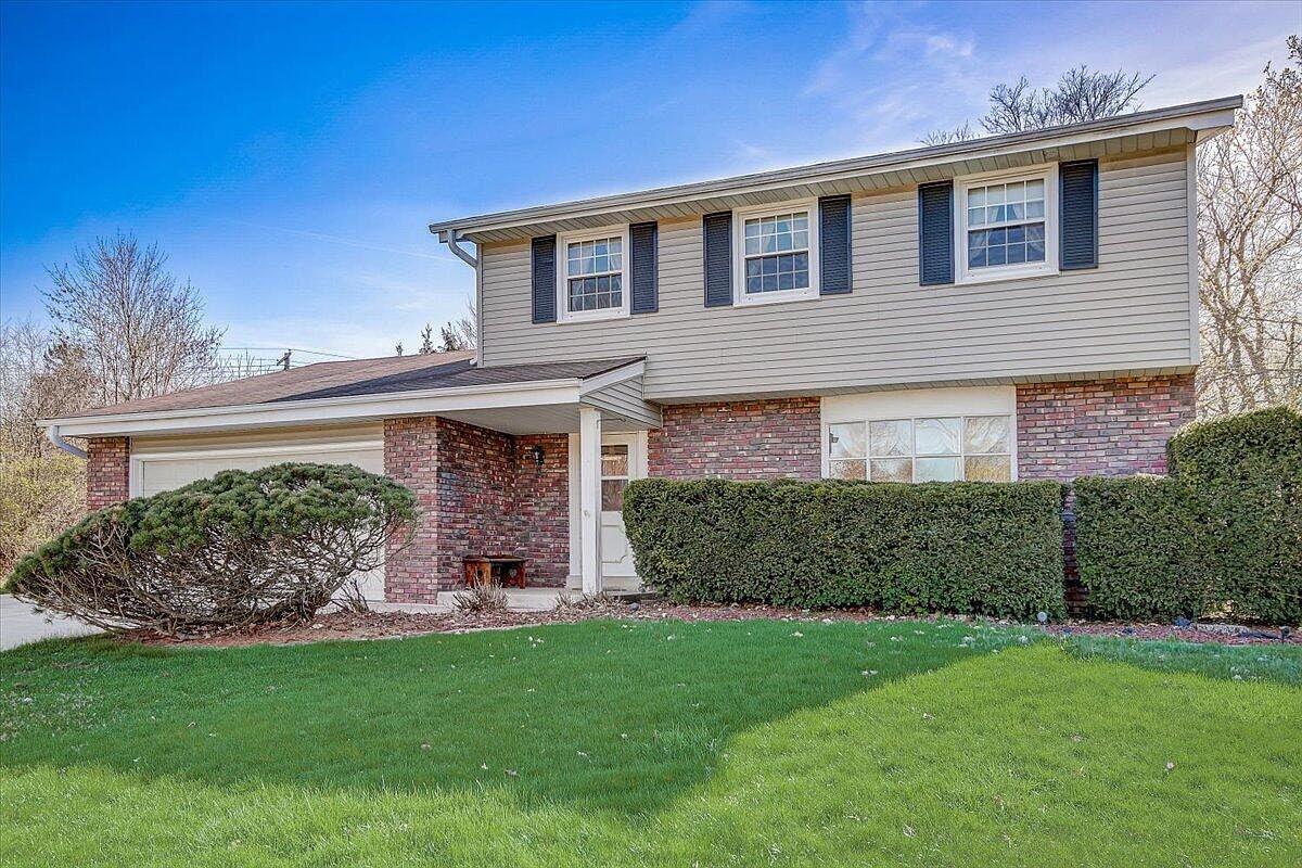 12239 West Harrison PLACE, West Allis, WI 53227 Zillow