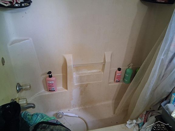 5th image of 317 Crescent St