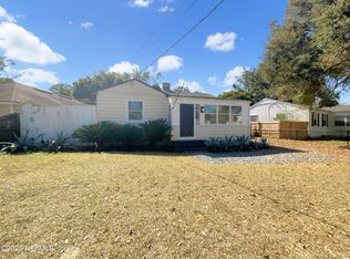 4610 Cedarwood Rd, Jacksonville, FL 32210