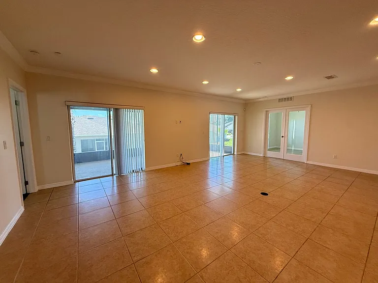 1220 Water Willow Dr — Photo 7