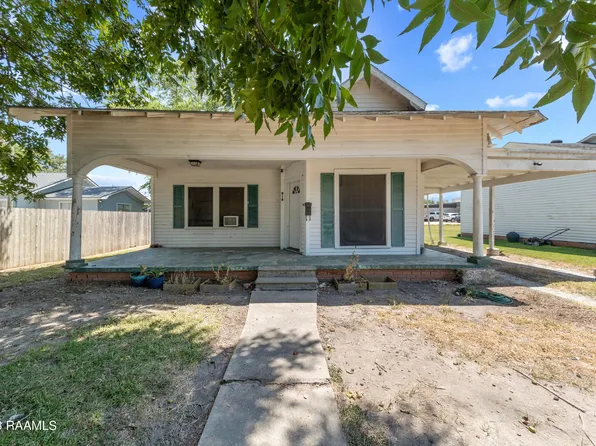 218 E 7th St, Crowley, LA 70526