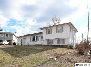 11023 Franklin Cir, Omaha, NE 68154